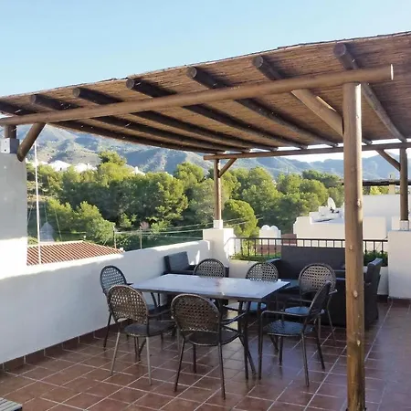 3 Bedroom Awesome In Holiday home