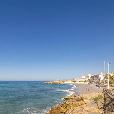 3 Bedroom Awesome In Dom wakacyjny Nerja