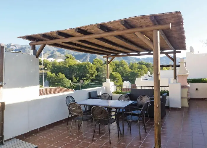 3 Bedroom Awesome In Holiday home