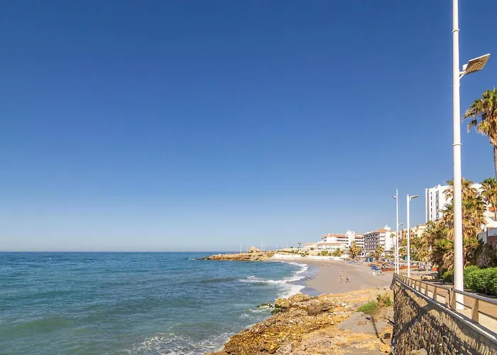3 Bedroom Awesome In Holiday home Nerja