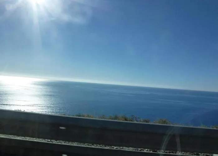 3 Bedroom Awesome In Semesterbostad Nerja